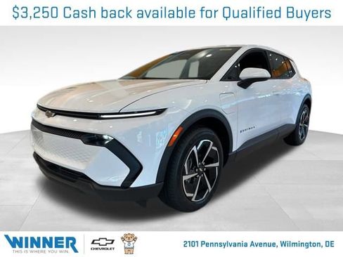 New 2026 Chevrolet Equinox EV LT image 1