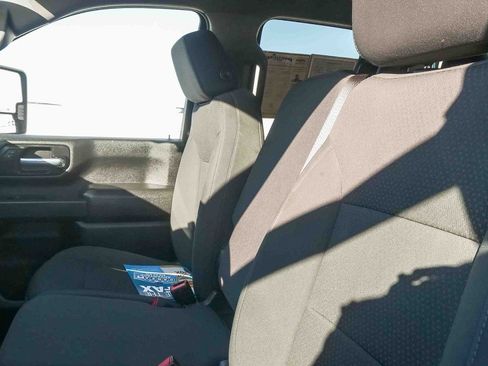 Used 2021 Chevrolet Silverado 2500 W/T w/ WT Convenience Package image 17