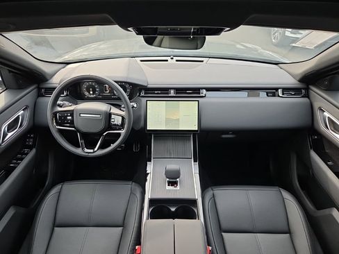New 2026 Land Rover Range Rover Velar Dynamic SE AWD/4WD image 22