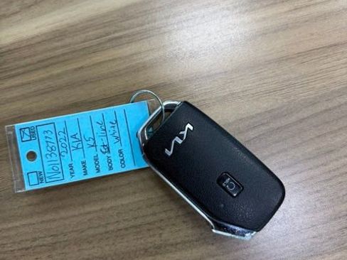 Used 2022 Kia K5 GT-Line FWD image 38