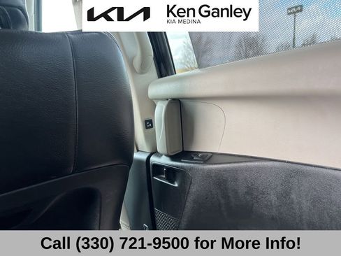 Used 2018 Chrysler Pacifica Touring-L w/ Premium Audio Group image 47