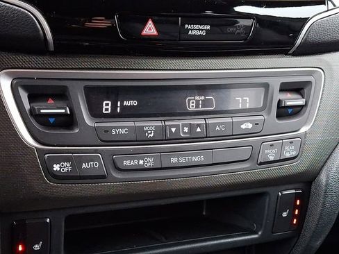 Used 2023 Honda Passport TrailSport image 16