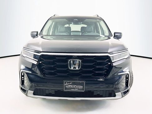 Certified 2023 Honda Pilot Elite image 5