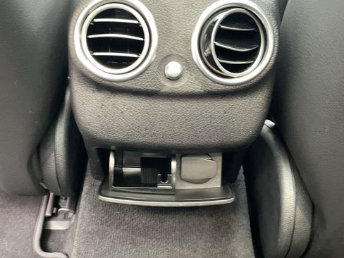 Certified 2022 Mercedes-Benz E 350 Sedan image 39