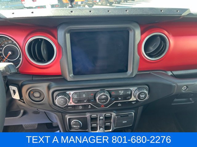 Used 2023 Jeep Gladiator Rubicon w/ LED Lighting Group AWD/4WD image 28