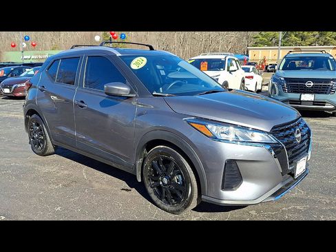 Certified 2024 Nissan Kicks SV w/ Interior Electronics Package image 2