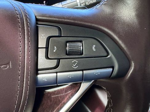 Used 2022 Cadillac Escalade Sport Platinum AWD/4WD image 29