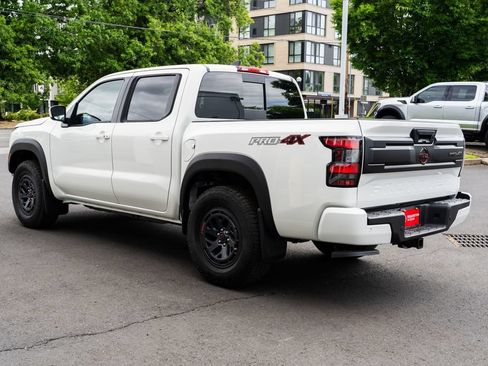 New 2026 Nissan Frontier PRO-4X w/ Tow Package AWD/4WD image 4