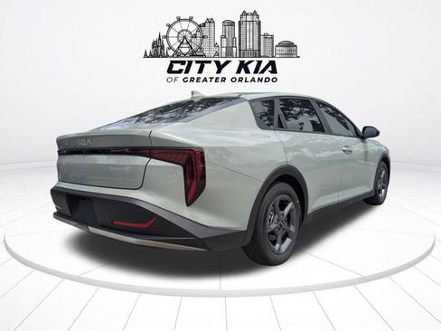 New 2026 Kia K4 FWD image 6