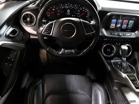 Used 2016 Chevrolet Camaro SS image 16