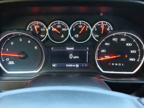 Used 2020 Chevrolet Silverado 2500 LTZ image 24