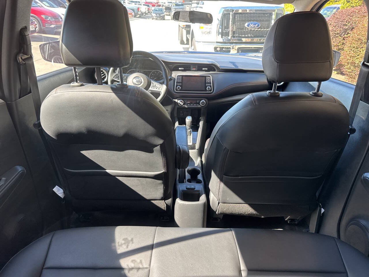 Used 2019 Nissan Kicks SR w/ SR Premium Package FWD image 14