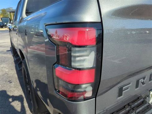 Certified 2023 Nissan Frontier SV w/ Midnight Edition Package image 13