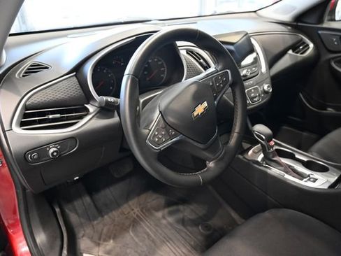 Used 2024 Chevrolet Malibu RS w/ LPO, Floor Liner Package FWD image 19