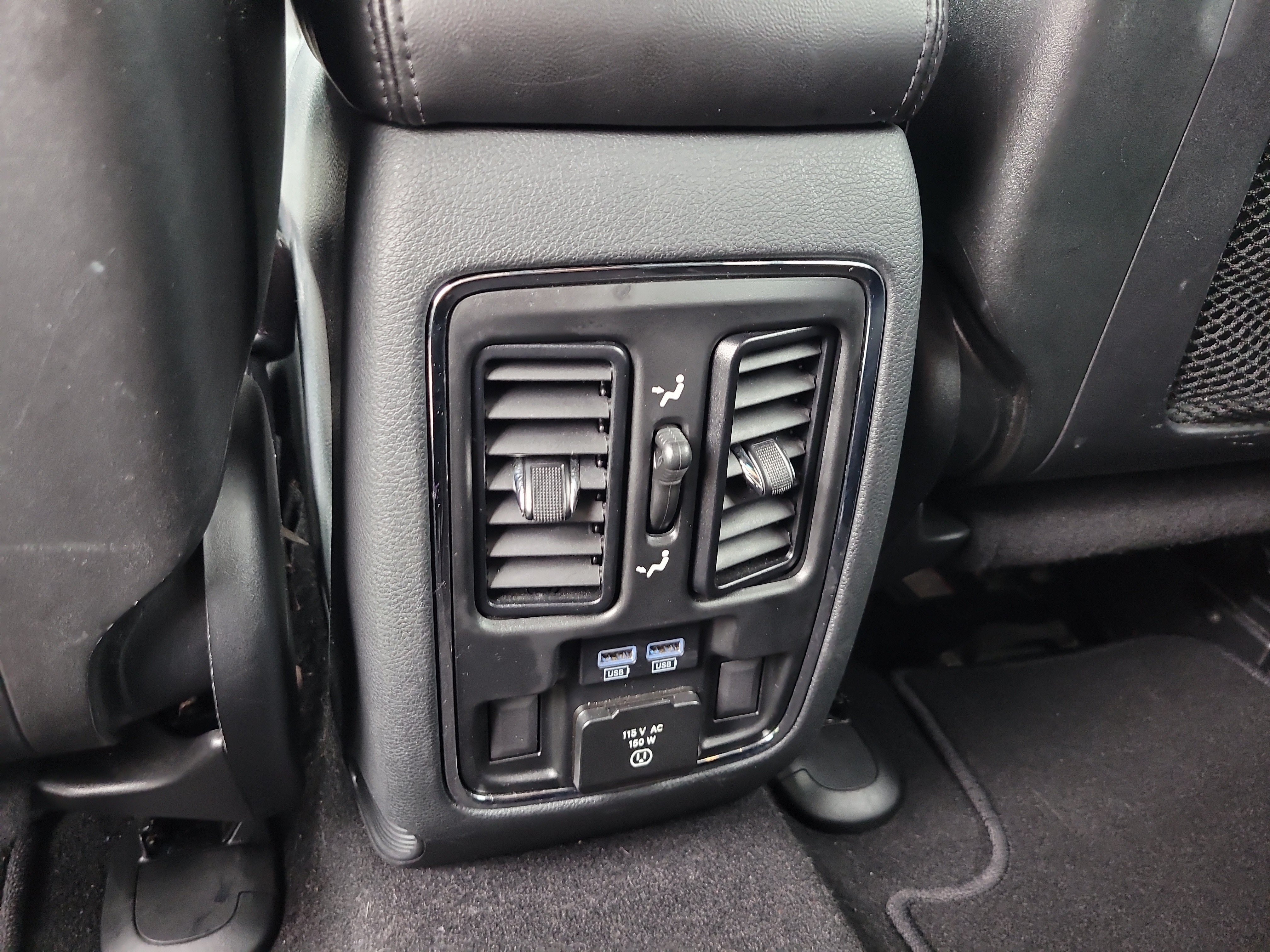 Used 2019 Jeep Grand Cherokee Limited AWD/4WD image 13