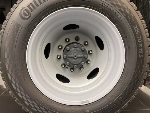 New 2025 Ford F550 XL image 7