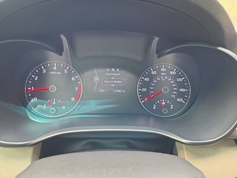 Used 2016 Kia Optima LX FWD image 12
