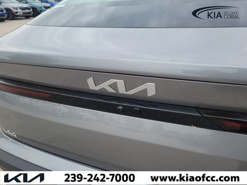 New 2026 Kia K4 FWD image 10