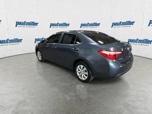 Used 2015 Toyota Corolla LE FWD image 8