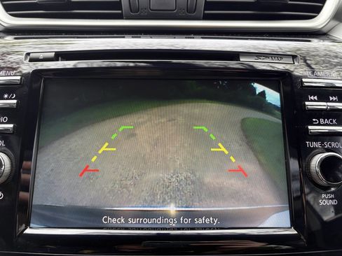 Used 2018 Nissan Murano SV AWD/4WD image 20