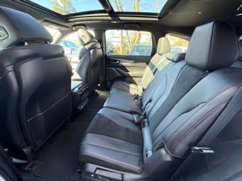 Used 2023 Acura MDX A-Spec image 26
