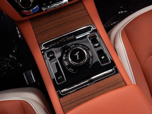 Certified 2024 Rolls-Royce Spectre w/ Spectre Launch Package AWD/4WD image 31