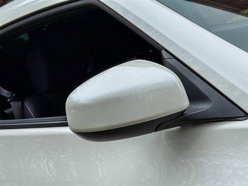 Used 2020 Nissan 370Z Coupe image 32