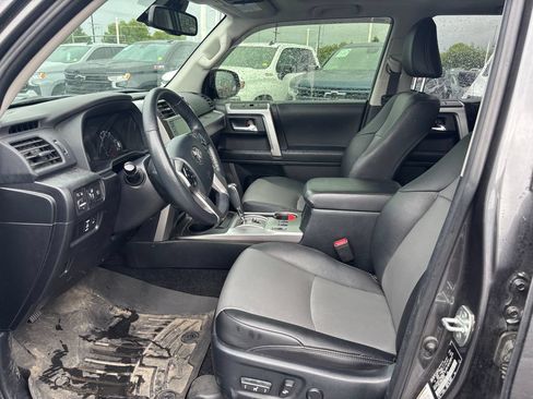 Used 2023 Toyota 4Runner SR5 Premium w/ Moonroof Package AWD/4WD image 3