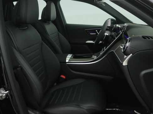 New 2026 Mercedes-Benz GLC 300 image 7