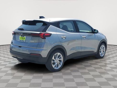 New 2027 Chevrolet Bolt LT w/ Comfort Package FWD image 4