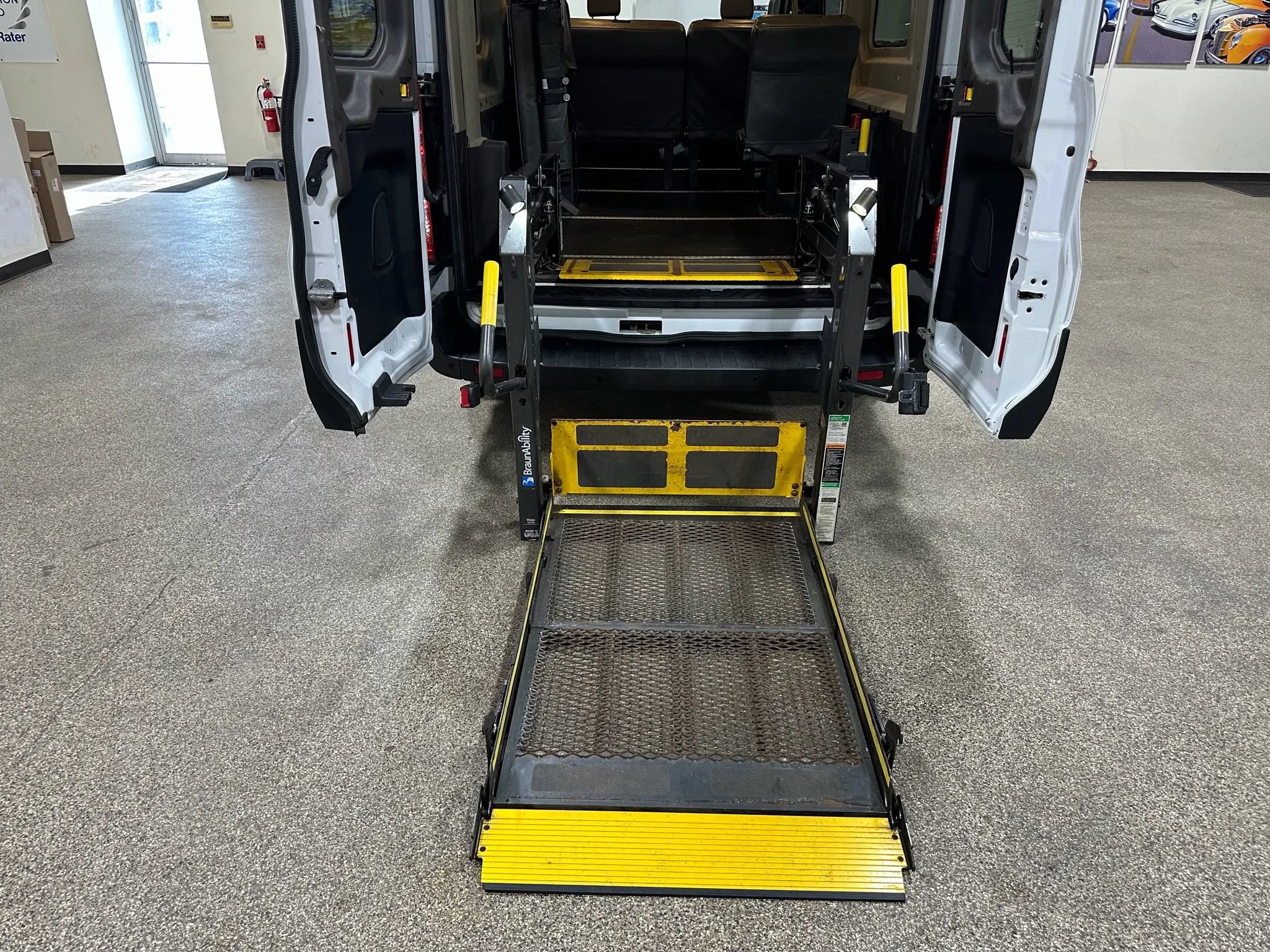 Used 2015 Ford Transit 250 148 Medium Roof RWD image 48