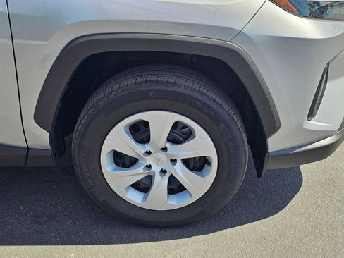 Certified 2025 Toyota RAV4 LE FWD image 9