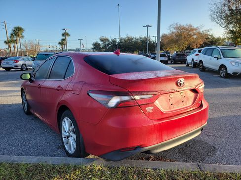 Used 2023 Toyota Camry LE image 21