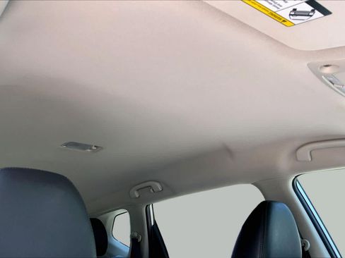 Used 2015 Nissan Rogue SL AWD/4WD image 14