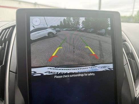 Used 2022 Ford Edge SE AWD/4WD image 17