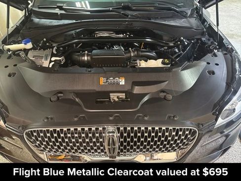 Used 2022 Lincoln Aviator Reserve w/ Equipment Group 201A image 8