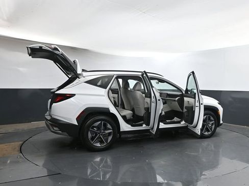 Used 2026 Hyundai Tucson SEL FWD image 40