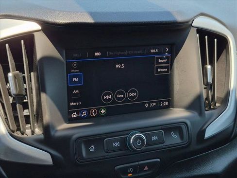 Used 2024 GMC Terrain SLE FWD image 12