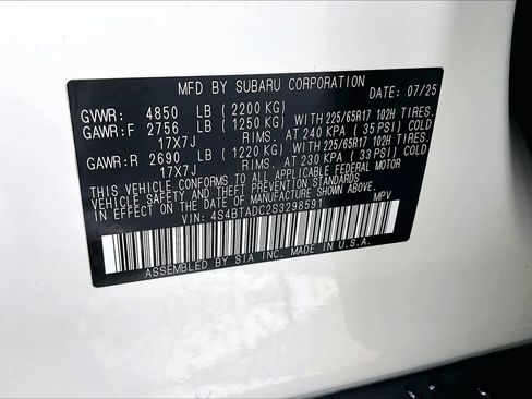 Used 2025 Subaru Outback Premium image 36