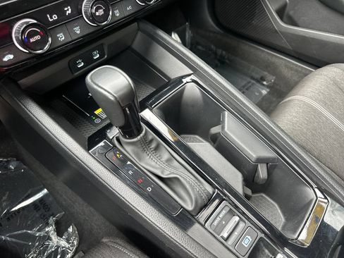 Certified 2025 Honda Accord Sport image 29