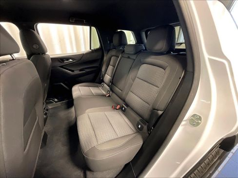 Used 2025 Chevrolet Equinox LT image 15