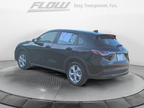 Certified 2024 Honda HR-V LX image 5