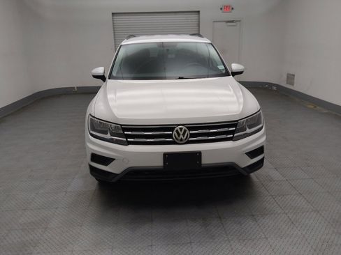 Used 2020 Volkswagen Tiguan S image 14