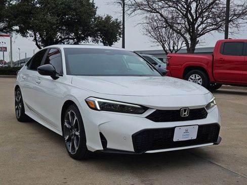 Certified 2025 Honda Civic Sport Touring image 3