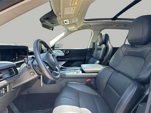 New 2025 Lincoln Aviator Reserve w/ Equipment Group 201A image 13