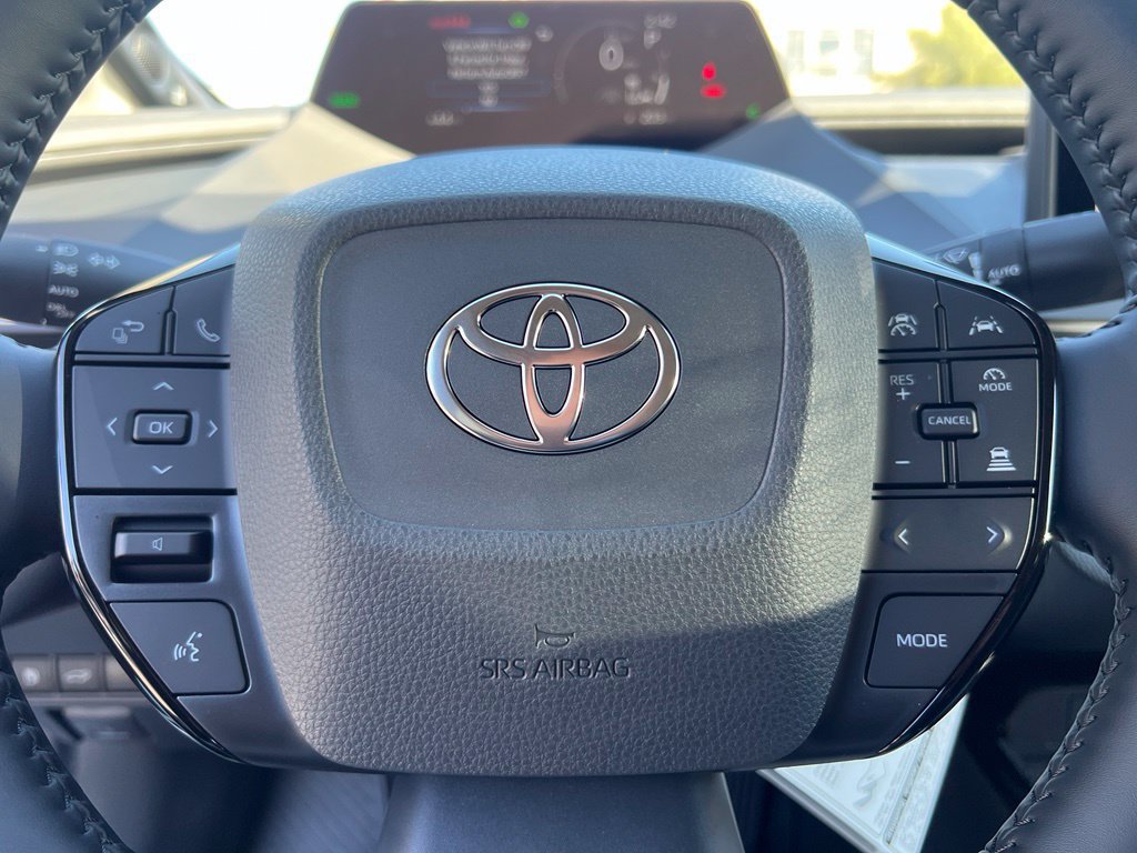 New 2027 Toyota Prius Limited AWD/4WD image 30