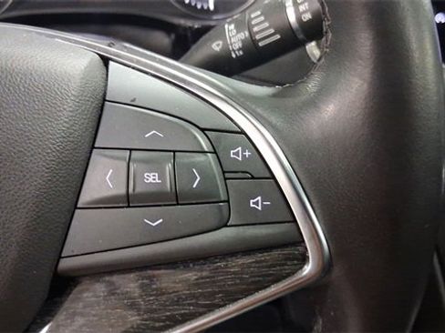 Used 2022 Cadillac XT5 Premium Luxury w/ Technology Package image 27