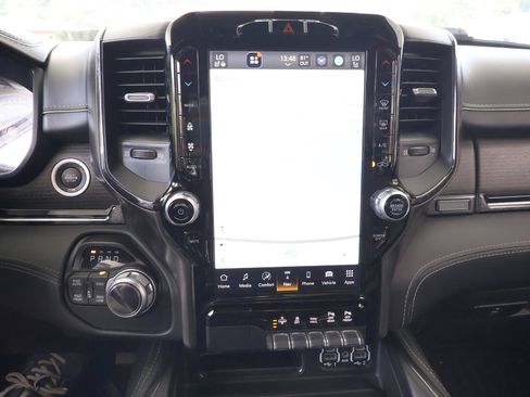 Used 2022 RAM 1500 Limited AWD/4WD image 46
