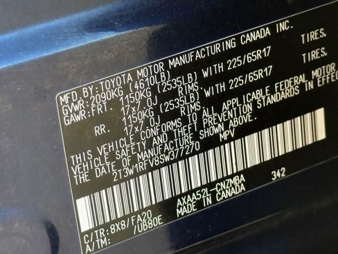 Used 2025 Toyota RAV4 XLE FWD image 24