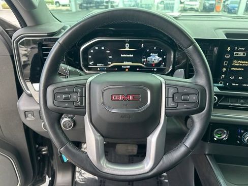 Used 2022 GMC Sierra 1500 SLT w/ SLT Convenience Package AWD/4WD image 20
